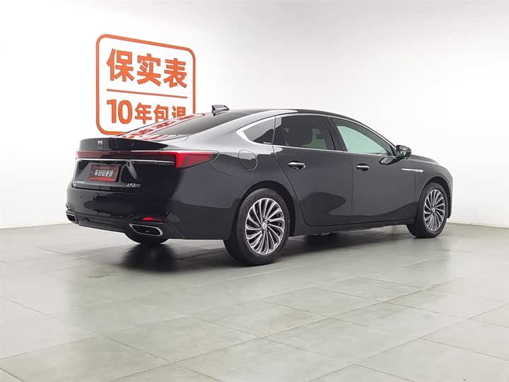 Фото 2 - Buick LaCrosse