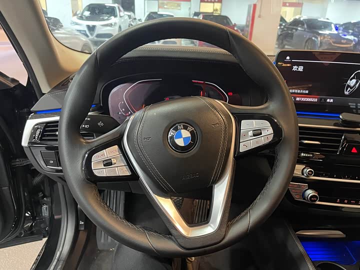 Фото 7 - BMW 5 Series