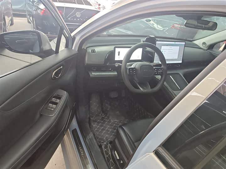 Фото 16 - GAC Aion S Max