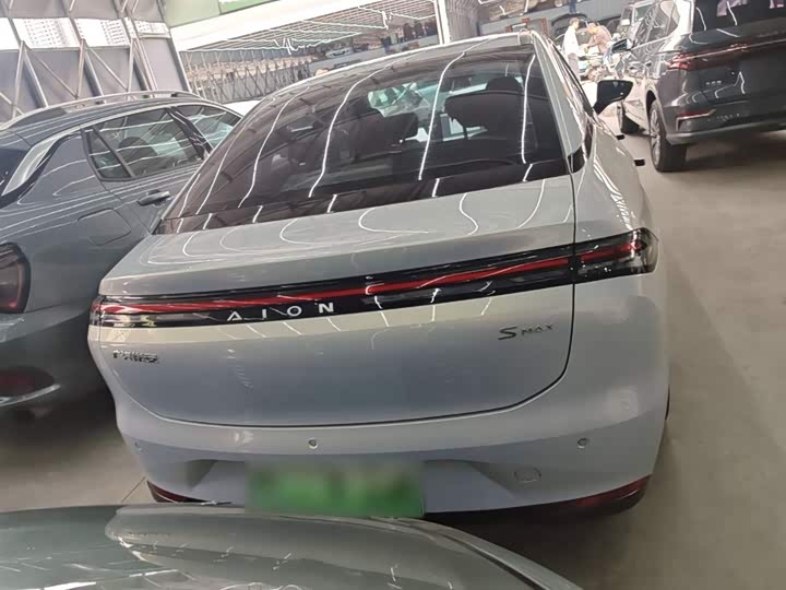 Фото 6 - GAC Aion S Max