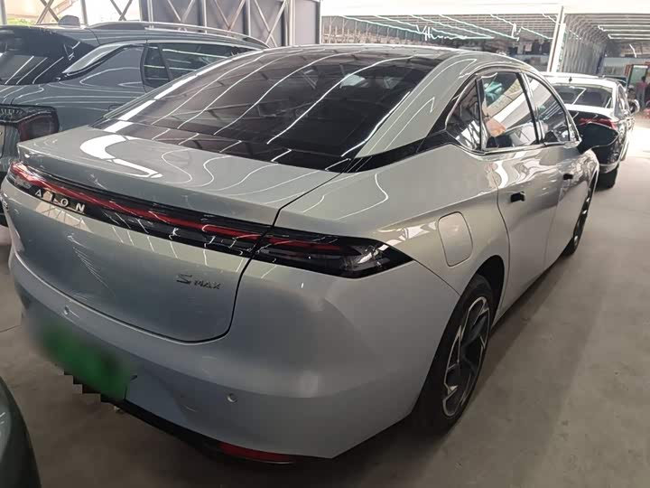 Фото 7 - GAC Aion S Max