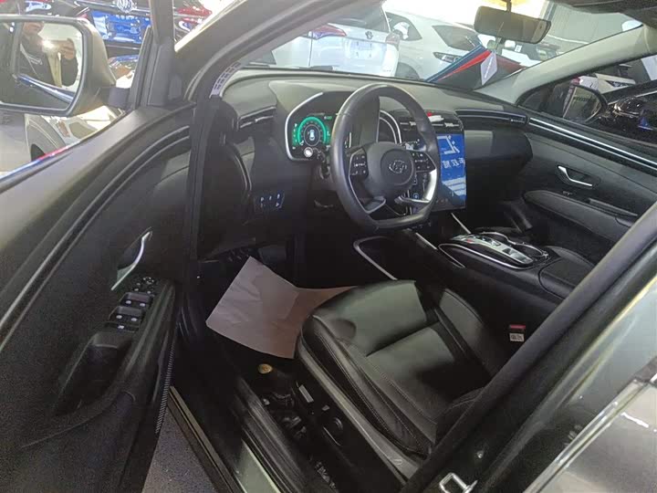 Фото 16 - Hyundai Tucson L