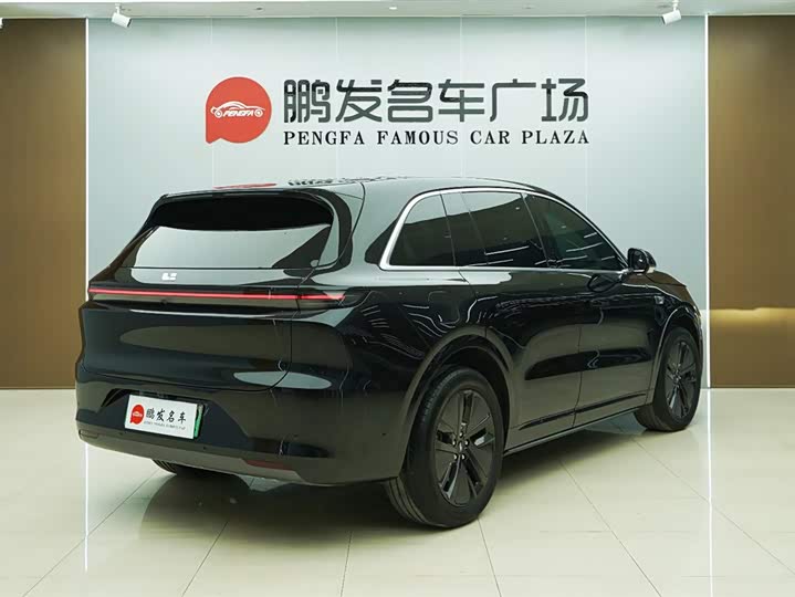 Фото 18 - LiXiang L6