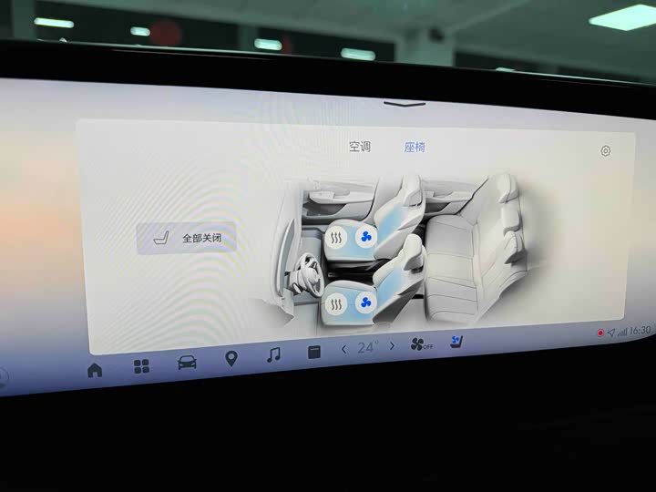 Фото 11 - Buick LaCrosse