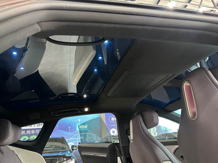 Фото 10 - Avatr 12