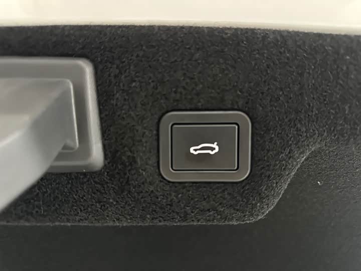 Фото 17 - Avatr 12