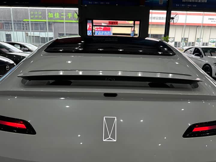 Фото 18 - Avatr 12