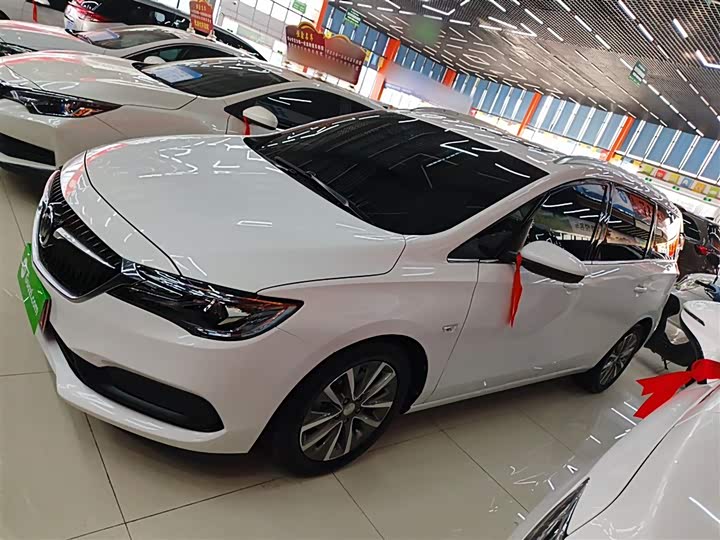 Фото 5 - Buick GL6