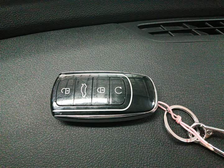 Фото 9 - Chery Tiggo 8 Pro