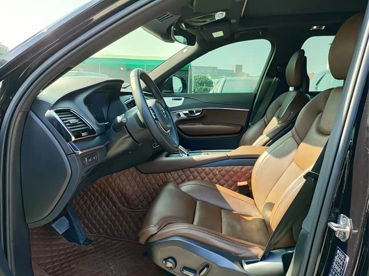 Фото 4 - Volvo XC90 Hybrid