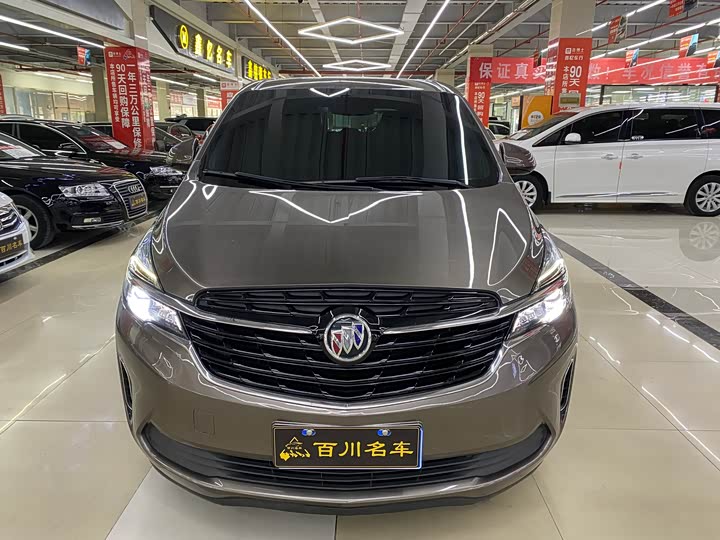 Фото 2 - Buick GL8 ES