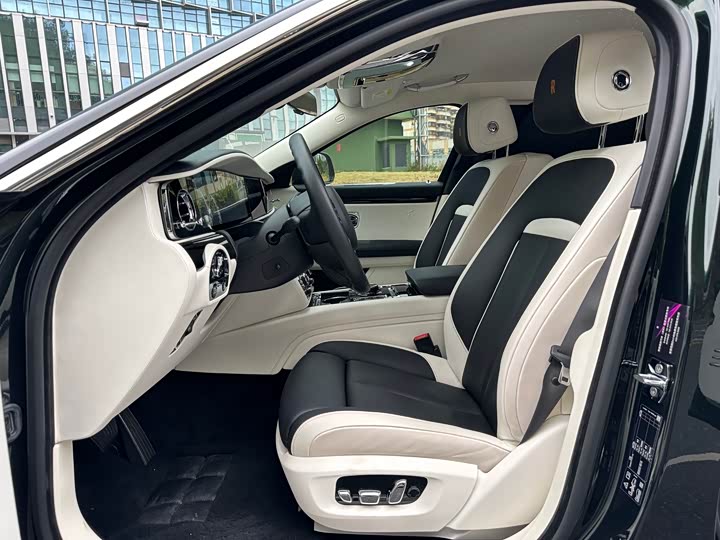 Фото 10 - Rolls-Royce Ghost