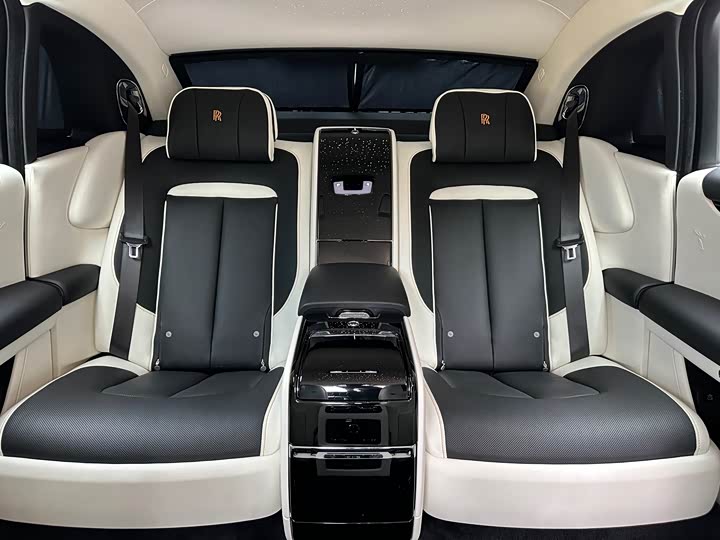 Фото 14 - Rolls-Royce Ghost