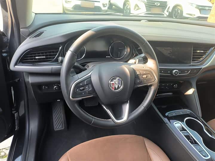 Фото 11 - Buick Regal