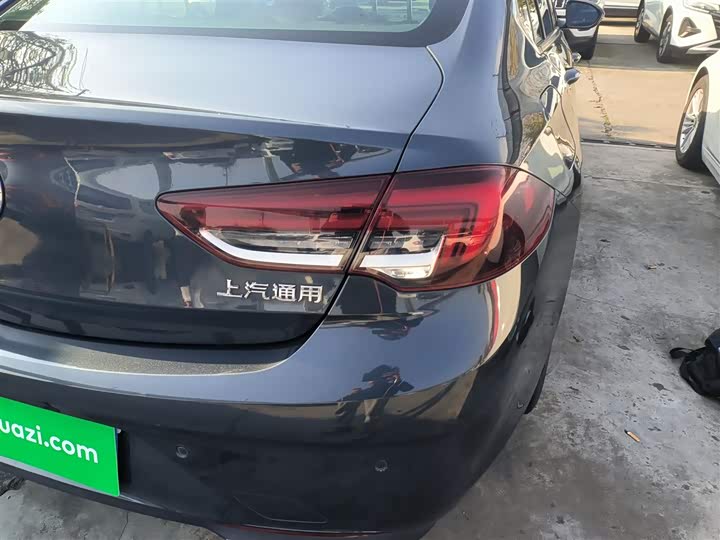 Фото 8 - Buick Regal