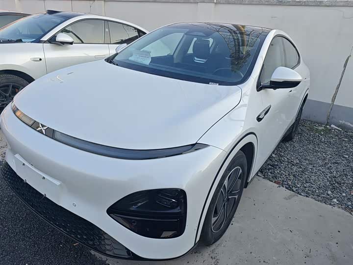 Фото 2 - XPeng G6