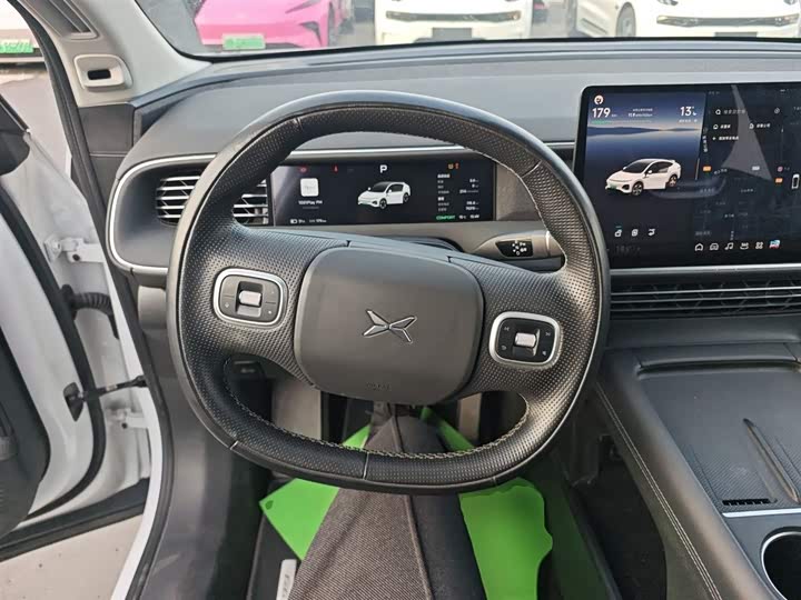 Фото 3 - XPeng G6