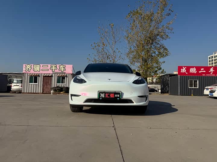 Фото 2 - Tesla Model Y