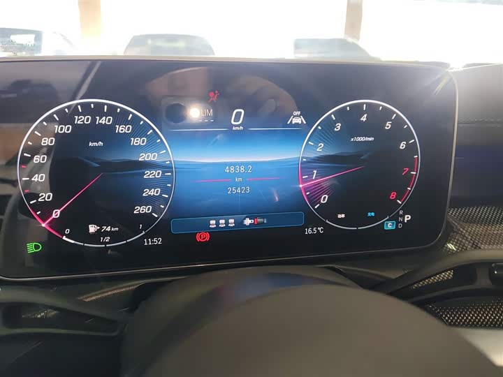 Фото 12 - Mercedes-Benz C-Class