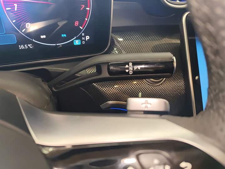 Фото 14 - Mercedes-Benz C-Class