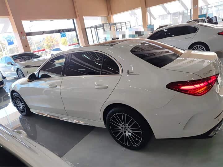 Фото 5 - Mercedes-Benz C-Class