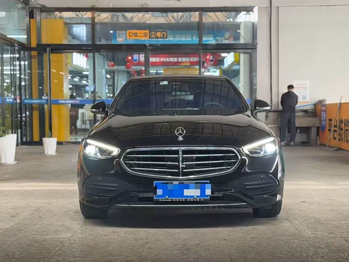 Фото 2 - Mercedes-Benz C-Class