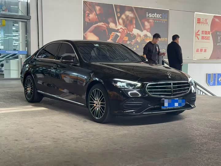 Фото 3 - Mercedes-Benz C-Class