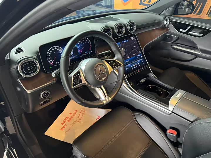 Фото 5 - Mercedes-Benz C-Class