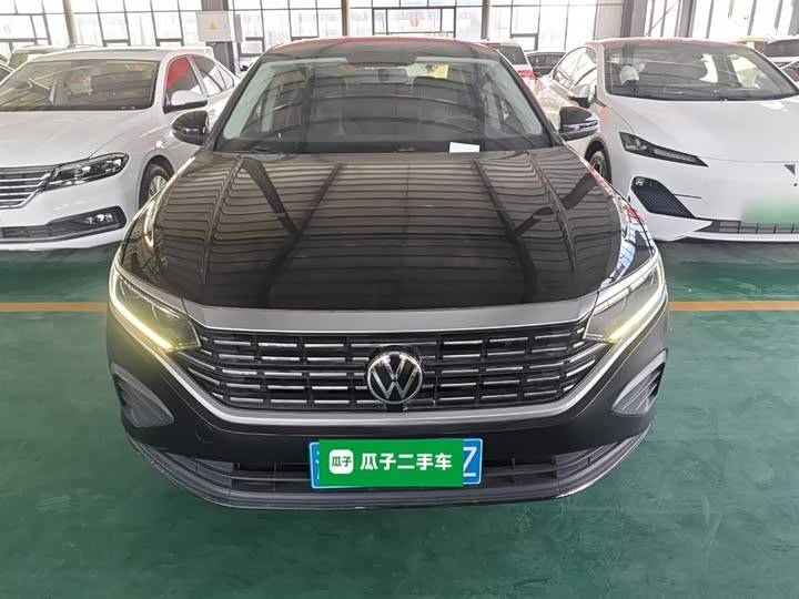 Фото 3 - Volkswagen Passat