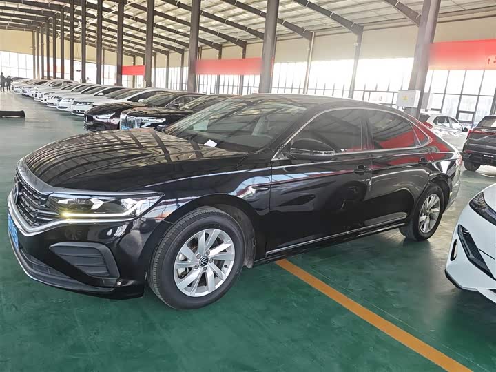 Фото 5 - Volkswagen Passat