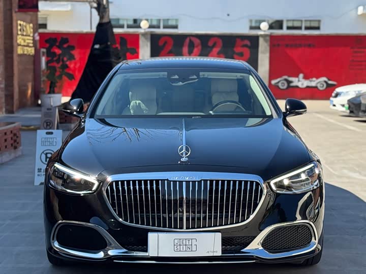 Фото 1 - Mercedes-Benz Maybach S-Class