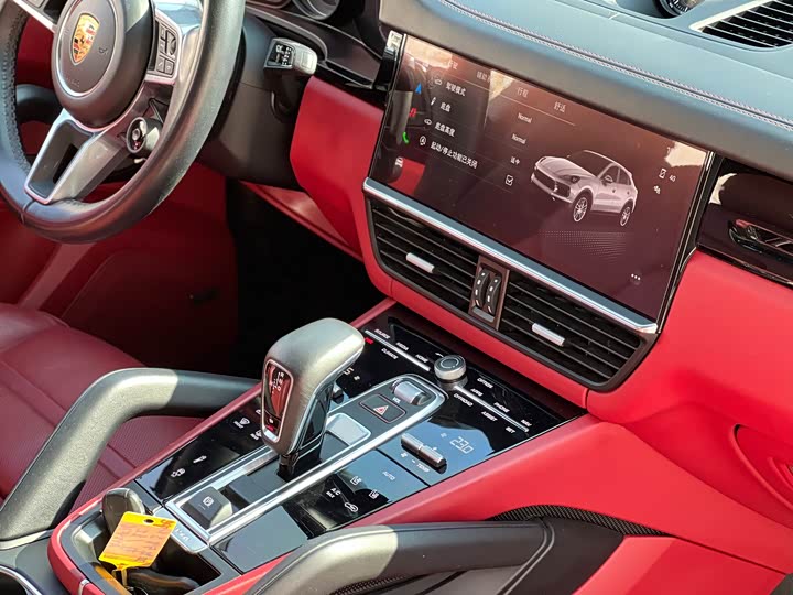 Фото 13 - Porsche Cayenne