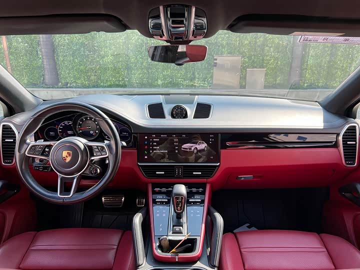 Фото 16 - Porsche Cayenne