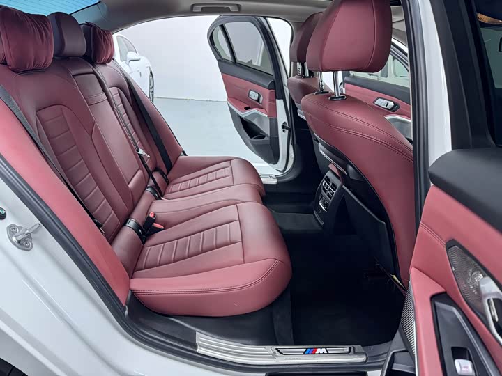 Фото 14 - BMW 3 Series