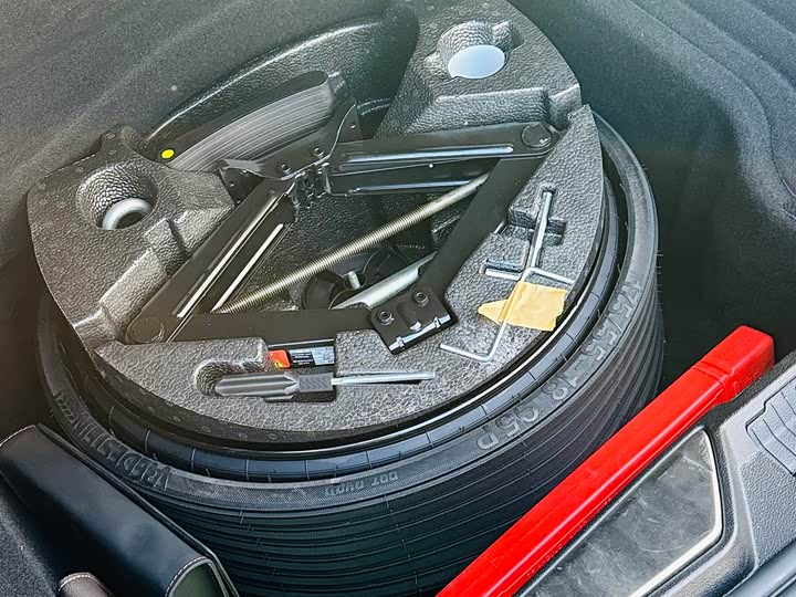 Фото 18 - Maserati Quattroporte