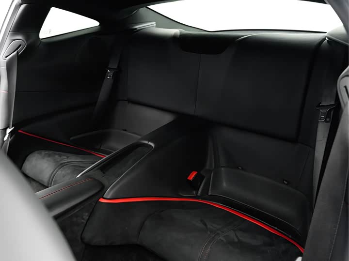 Фото 10 - Ferrari Roma