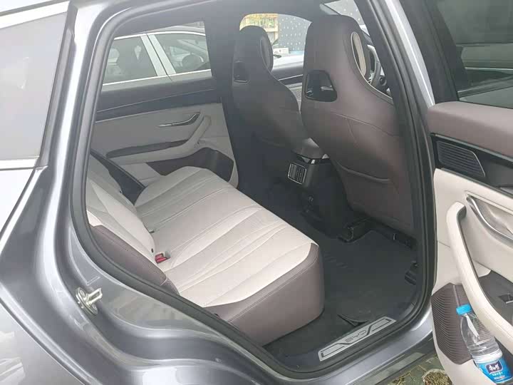 Фото 10 - BYD Song Plus Hybrid/EV