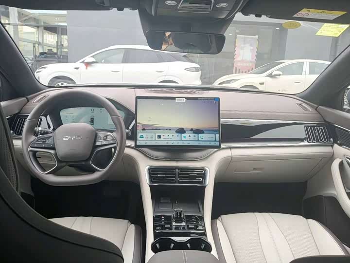 Фото 8 - BYD Song Plus Hybrid/EV