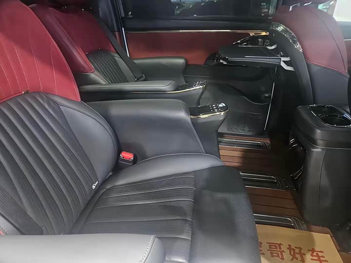 Фото 8 - GAC Trumpchi M8