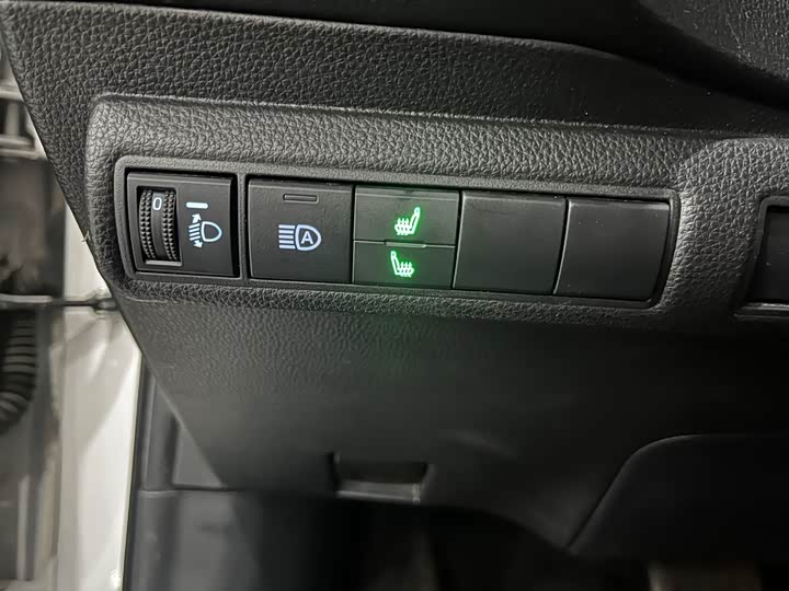 Фото 9 - Toyota Corolla