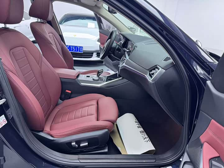 Фото 11 - BMW 3 Series