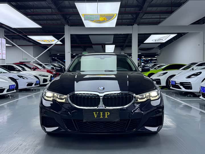 Фото 2 - BMW 3 Series