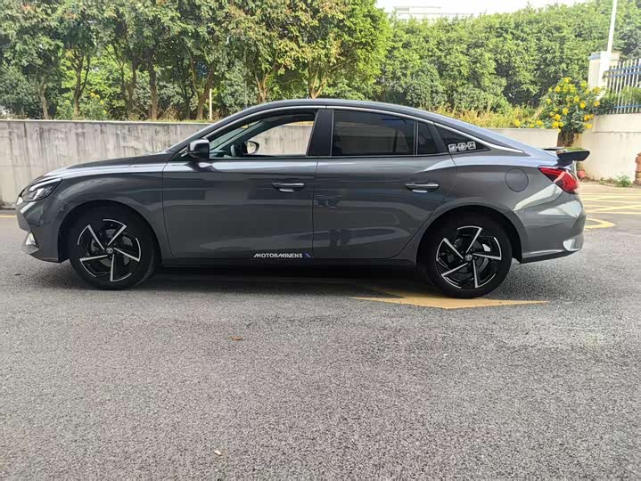 Фото 4 - MG Motor 5