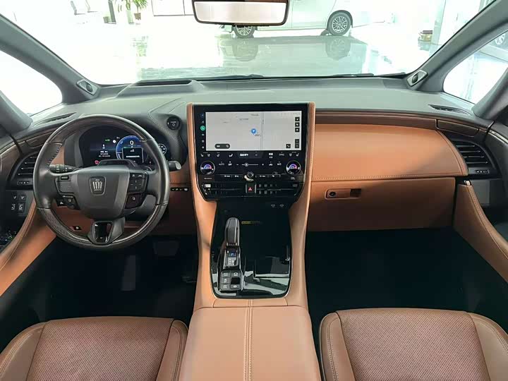 Фото 3 - Toyota Vellfire