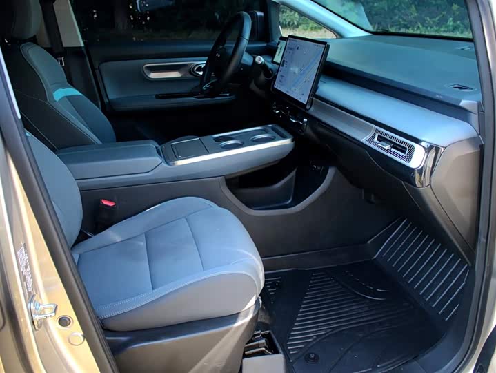 Фото 10 - GAC Aion Y