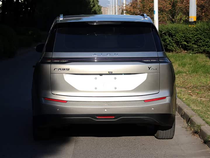 Фото 6 - GAC Aion Y