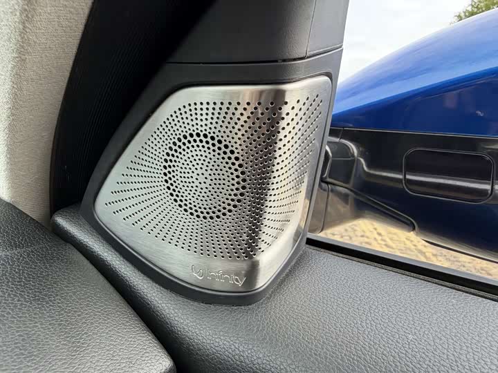 Фото 7 - Wey VV6