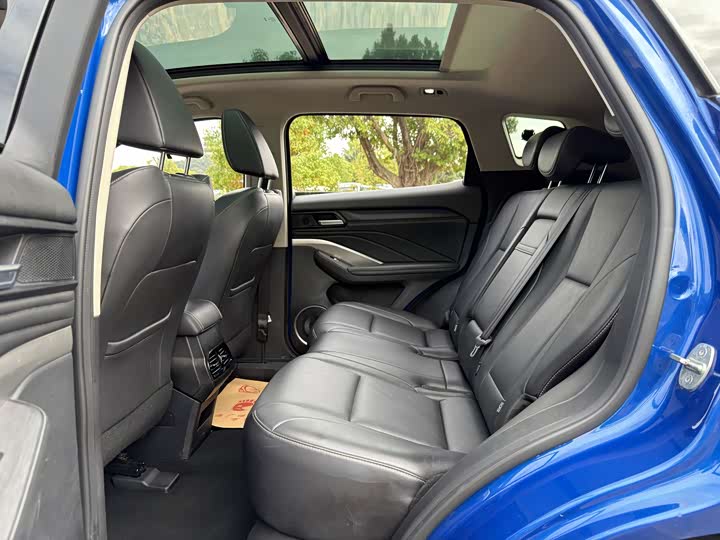 Фото 8 - Wey VV6