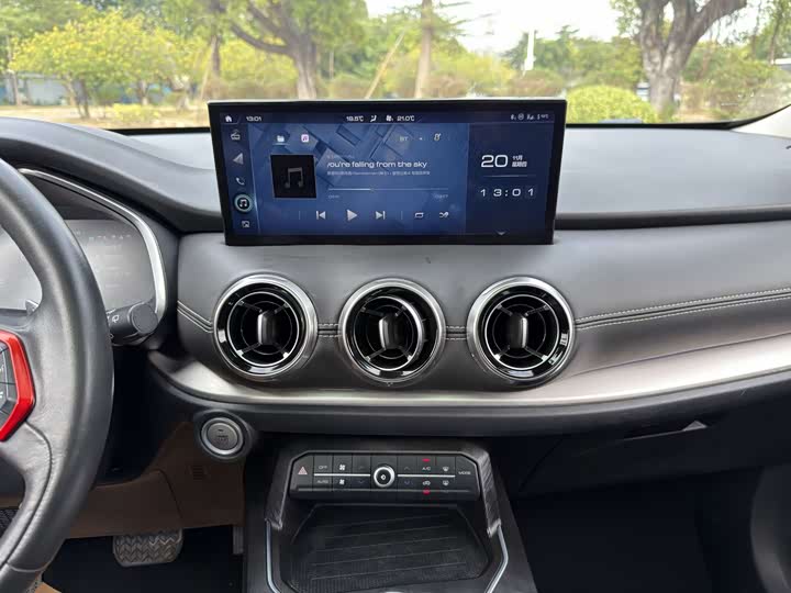 Фото 9 - Wey VV6