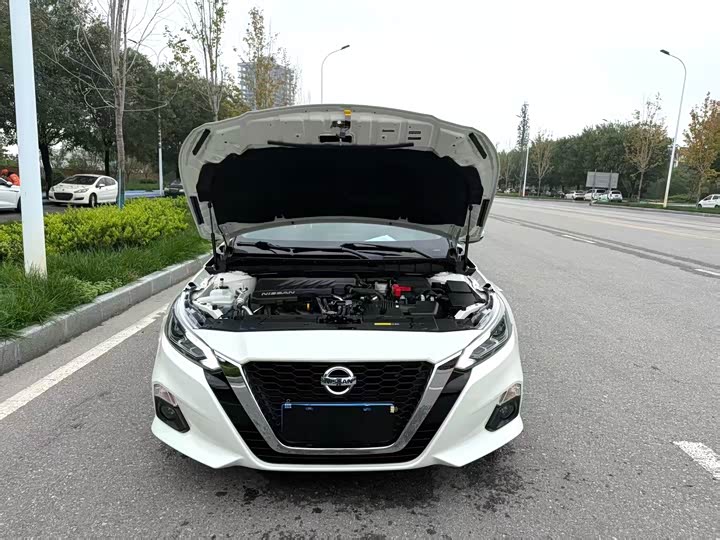 Фото 15 - Nissan Teana